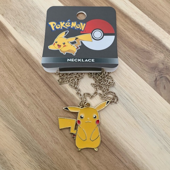 Lungefly Jewelry - Pokémon Lungefly Pikachu necklace
